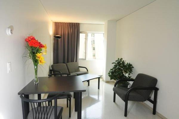 Residences Uqam Ouest Montreal Zewnętrze zdjęcie